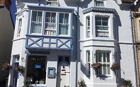 Colebrooke House