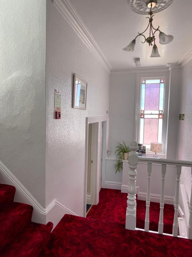 Colebrooke House Hotell Beer Exteriör bild